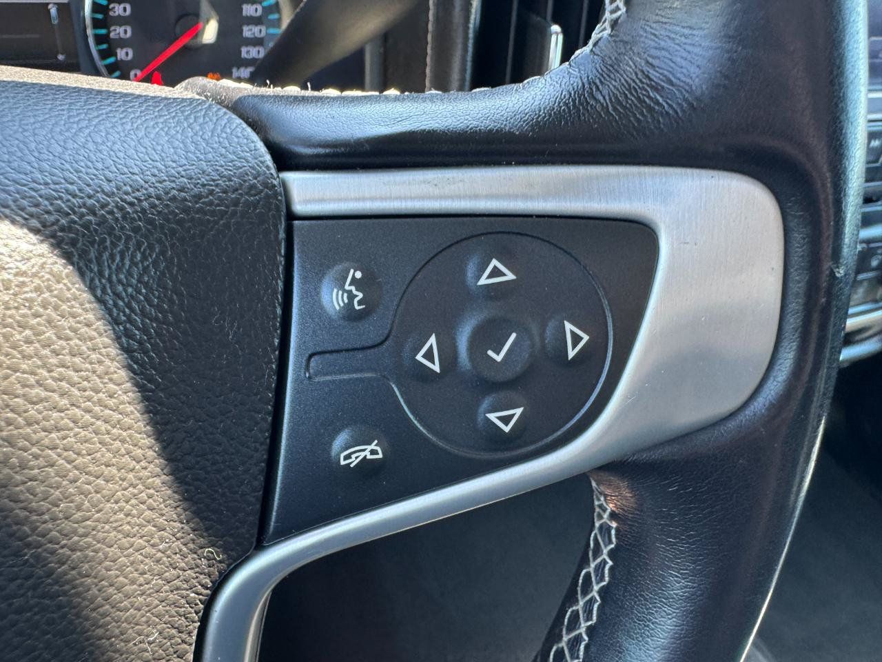 Used 2019 GMC Sierra 1500 SLE w/ SLE Value Package AWD/4WD image 39