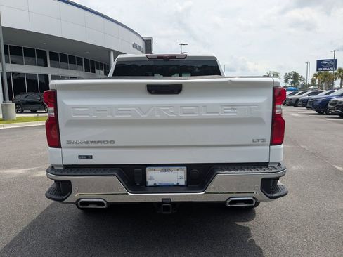 Used 2022 Chevrolet Silverado 1500 LTZ w/ LTZ Premium Package AWD/4WD image 5