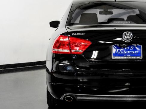 Used 2015 Volkswagen Passat TDI SE FWD image 52
