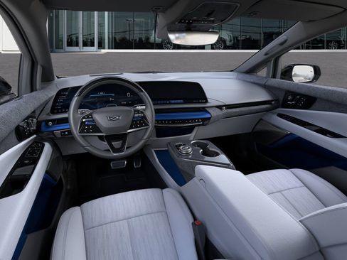 New 2026 Cadillac Optiq Luxury 2 image 39