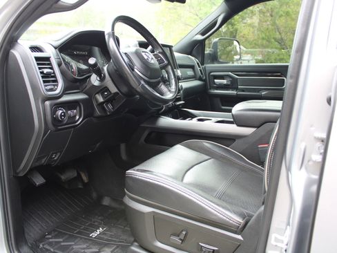 Used 2022 RAM 2500 Laramie image 19