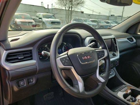 Used 2023 GMC Acadia SLE w/ Driver Convenience Package image 22