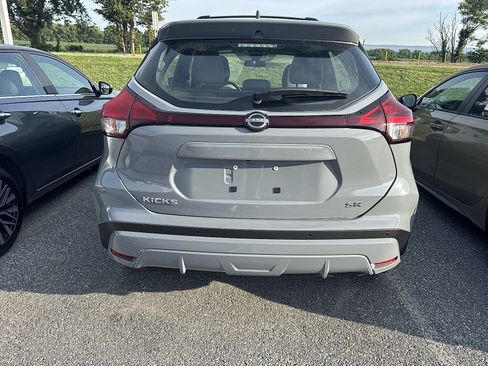 Certified 2024 Nissan Kicks SR w/ SR Premium Package FWD image 4
