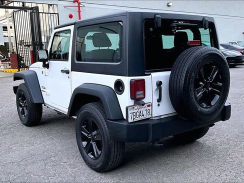 Used 2013 Jeep Wrangler Sport AWD/4WD image 6