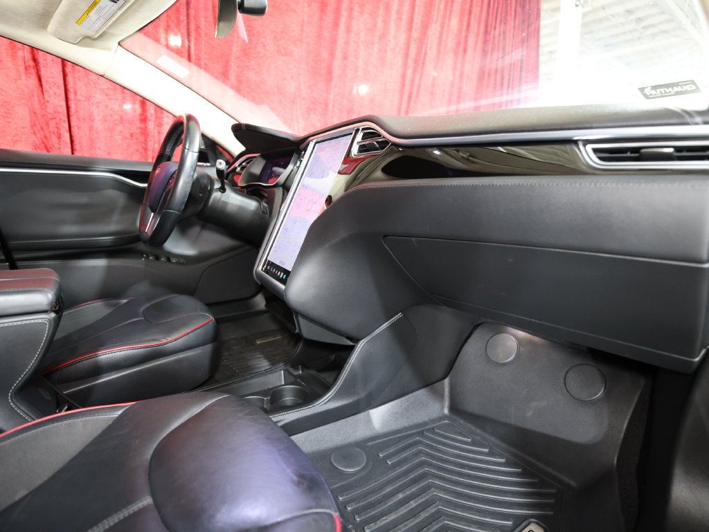 Used 2014 Tesla Model S P85 RWD image 22