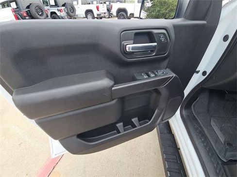 Used 2024 Chevrolet Silverado 1500 Custom image 21