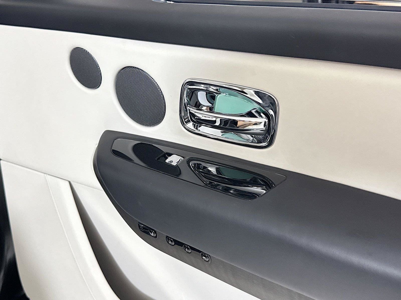 Used 2021 Rolls-Royce Cullinan AWD/4WD image 34