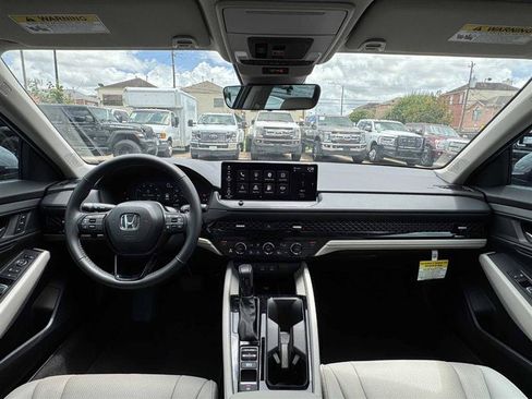 Used 2026 Honda Accord EX-L image 6