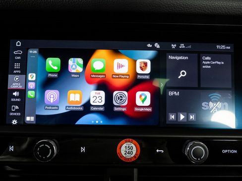 New 2026 Porsche Macan image 16