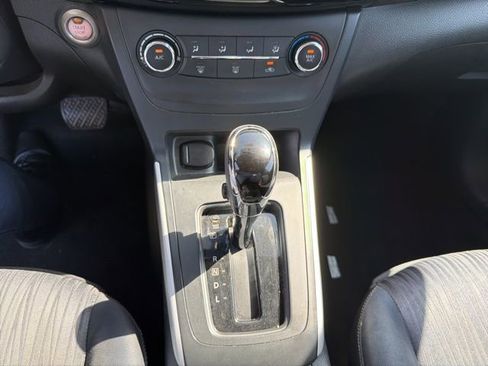 Used 2017 Nissan Sentra SV w/ Driver's Assist Package image 10