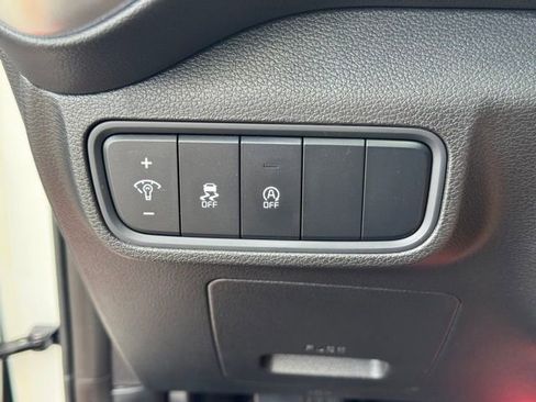Certified 2023 Kia Soul LX w/ Option Group 015 FWD image 21