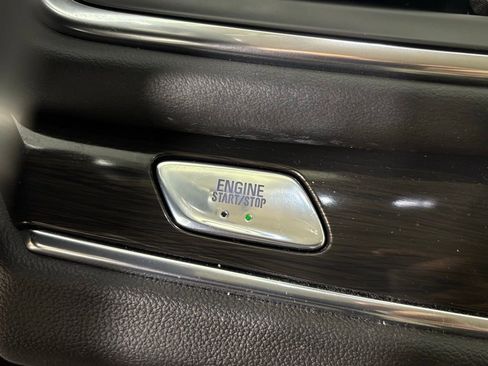 Used 2024 Buick Enclave Essence w/ Sound and Sites Package image 27