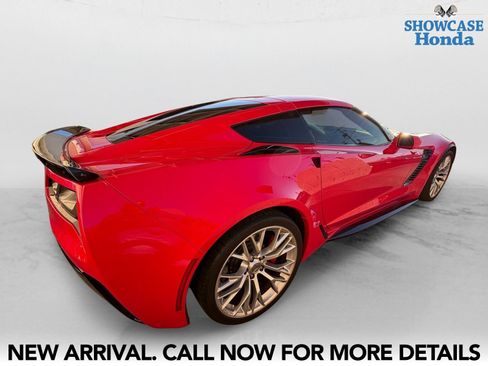 Used 2017 Chevrolet Corvette Z06 RWD image 4