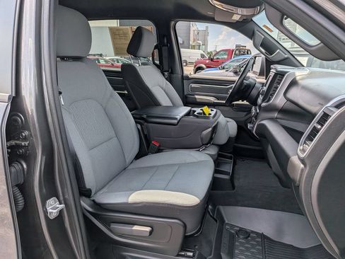 Used 2022 RAM 1500 Big Horn AWD/4WD image 21