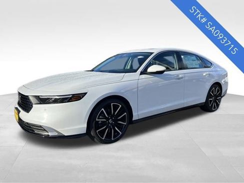 New 2025 Honda Accord Touring image 3