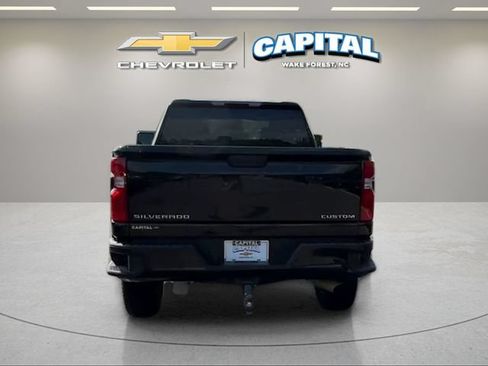 Used 2024 Chevrolet Silverado 2500 Custom w/ Custom Value Package AWD/4WD image 5