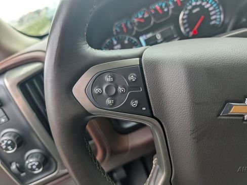 Used 2015 Chevrolet Silverado 1500 High Country w/ High Country Premium Package image 19