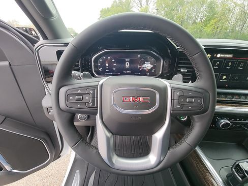 New 2026 GMC Sierra 1500 Elevation w/ Elevation Premium Package image 18