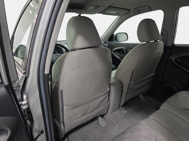 Used 2012 Toyota RAV4 4WD w/ Value Pkg image 12