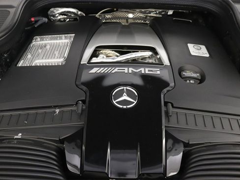 New 2025 Mercedes-Benz GLS 63 AMG 4MATIC image 11