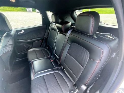Used 2025 Ford Escape ST-Line FWD image 25