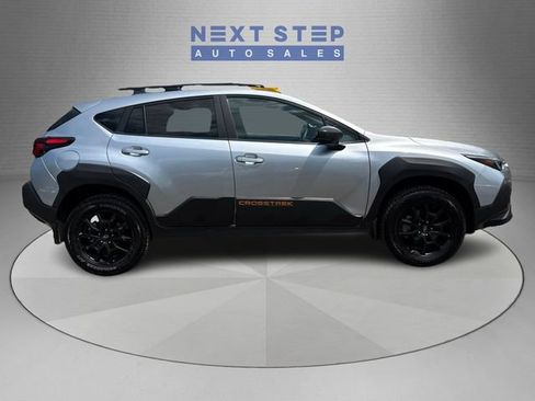 Used 2025 Subaru Crosstrek 2.5i Wilderness AWD/4WD image 9