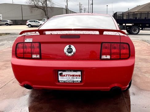 Used 2006 Ford Mustang GT Premium image 4