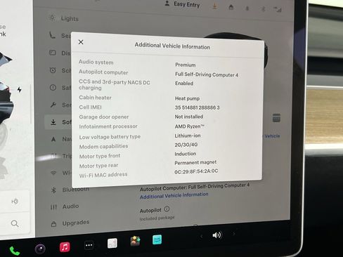 Used 2025 Tesla Model Y Long Range image 18