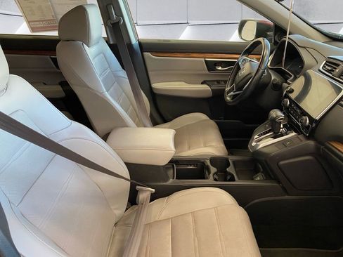 Used 2018 Honda CR-V Touring image 13