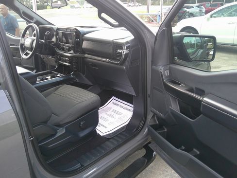 Used 2021 Ford F150 XL w/ STX Appearance Package image 17