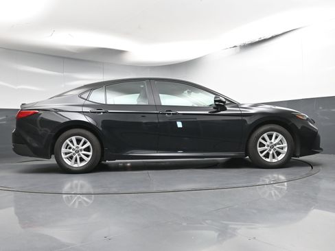 Certified 2025 Toyota Camry LE w/ Convenience Package image 25