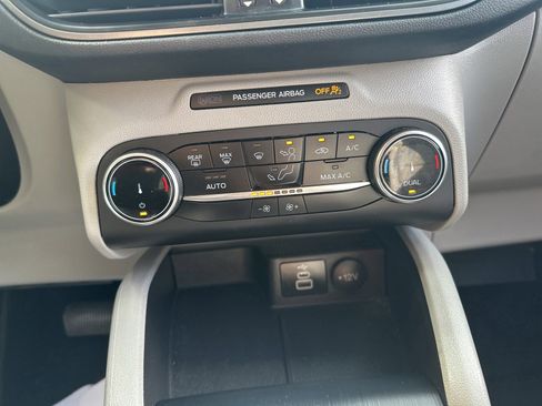 Certified 2024 Ford Escape Active image 22