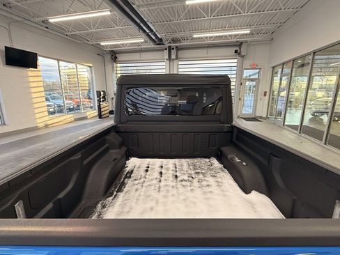 New 2026 Jeep Gladiator Sport image 9