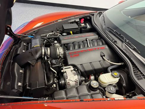 Used 2005 Chevrolet Corvette Convertible w/ Preferred Equipment Group RWD image 20