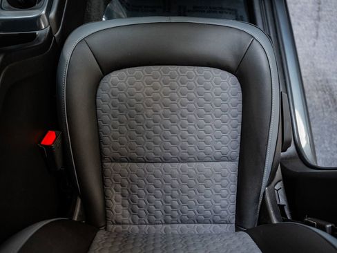 Used 2018 Chevrolet Colorado Z71 image 32