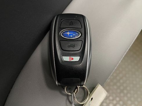 Used 2023 Subaru Outback Limited AWD/4WD image 31