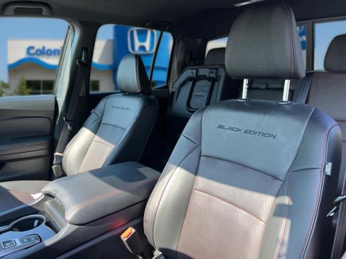 Used 2025 Honda Ridgeline Black Edition image 14