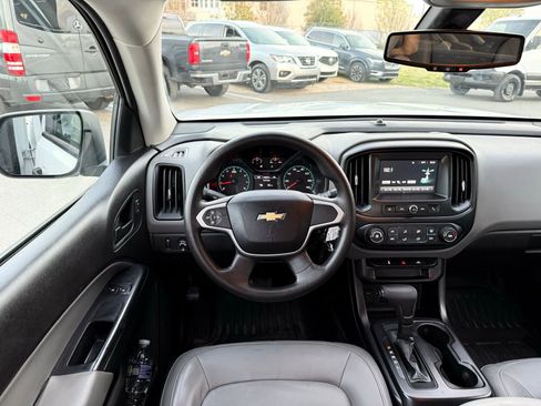 Used 2017 Chevrolet Colorado W/T w/ WT Convenience Package RWD image 22