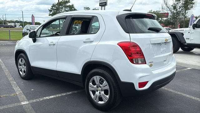 Used 2017 Chevrolet Trax LS FWD image 5