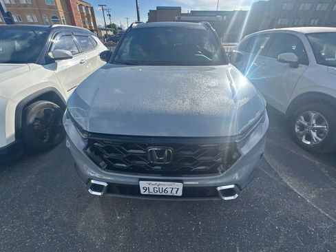 Used 2024 Honda CR-V Sport Touring image 3