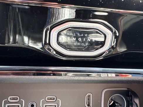 New 2026 Jeep Grand Cherokee L Summit AWD/4WD image 35