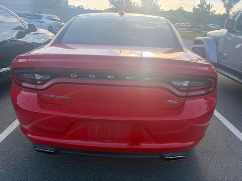 Used 2016 Dodge Charger R/T w/ Navigation & Travel Group RWD image 9