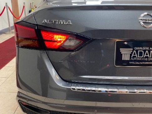 Used 2020 Nissan Altima 2.5 SR image 12