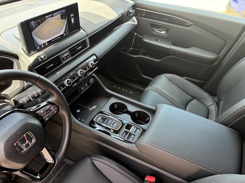 Certified 2026 Honda Pilot EX-L image 15