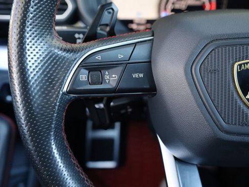 Used 2019 Lamborghini Urus image 29
