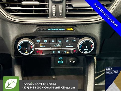 Certified 2022 Ford Escape SEL w/ SEL Stealth AWD Package image 9