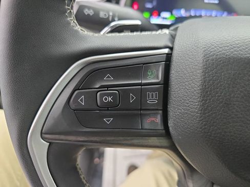 Used 2023 Jeep Grand Cherokee 4xe w/ Luxury Tech Group II image 42