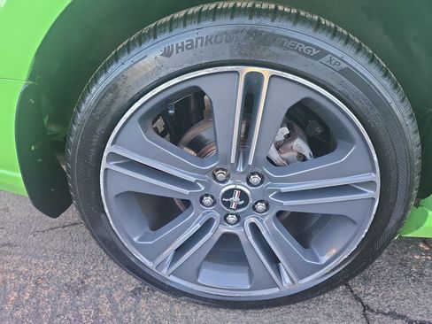 Used 2013 Ford Mustang Coupe w/ V6 Performance Pkg RWD image 38