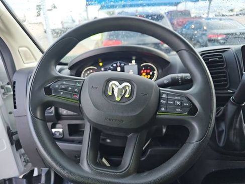 Used 2025 RAM ProMaster 2500 w/ U-Haul Equipment Group FWD image 7