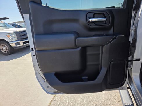 Used 2019 Chevrolet Silverado 1500 LT w/ All-Star Edition image 10